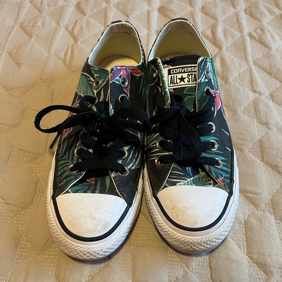 Tropical converse shoes - Picture 2 of 6
